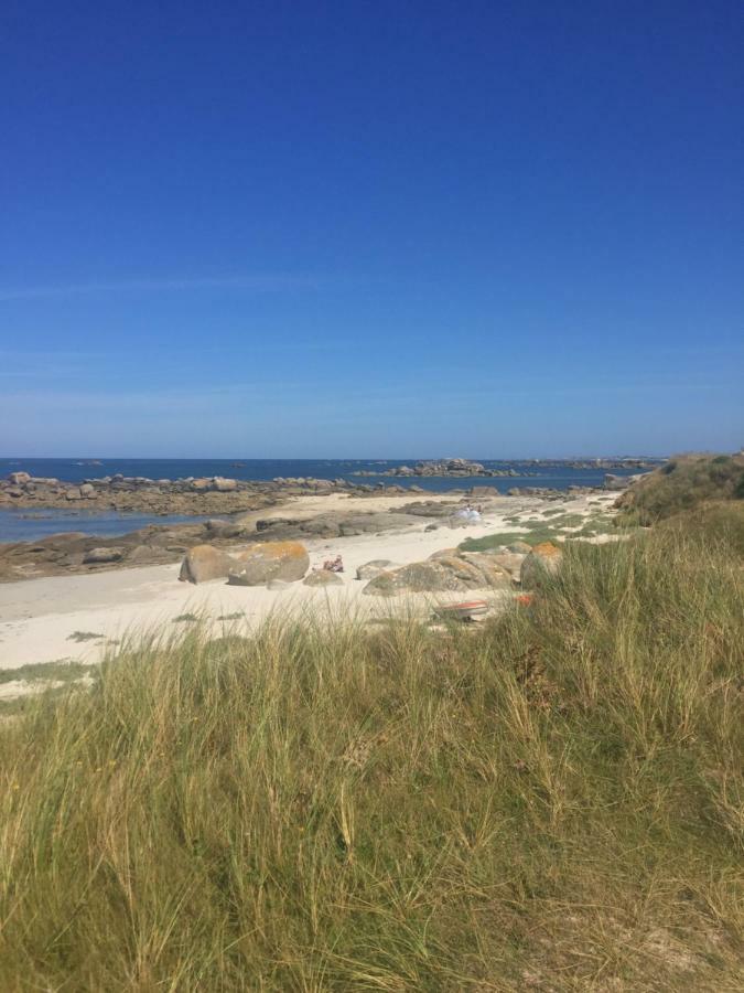Maison proche bord de mer Guissény Eksteriør bilde